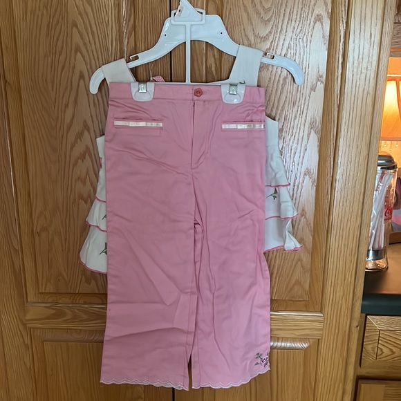NWT b.t. Kids 3 piece set size 6 - Picture 2 of 2
